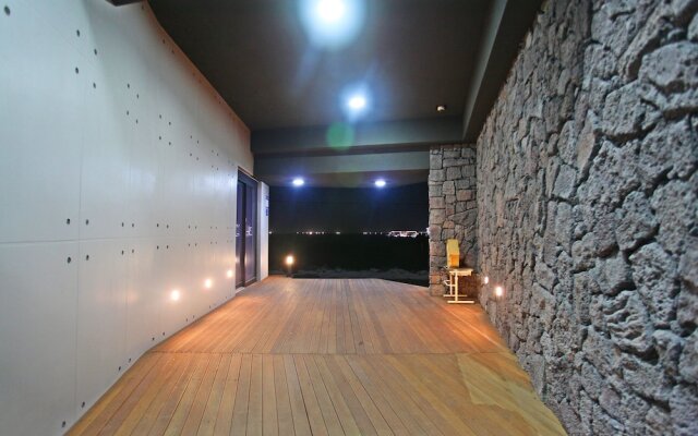 Sea and Star Pension