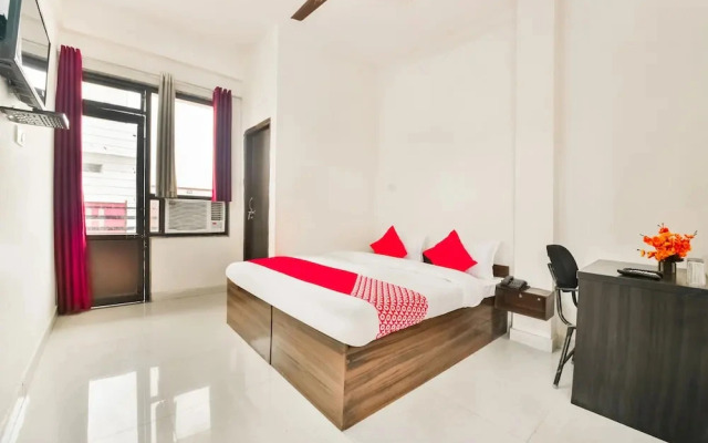 Hotel Skyway by OYO Rooms