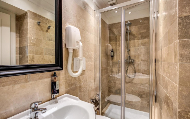 Hotel Domus Mea
