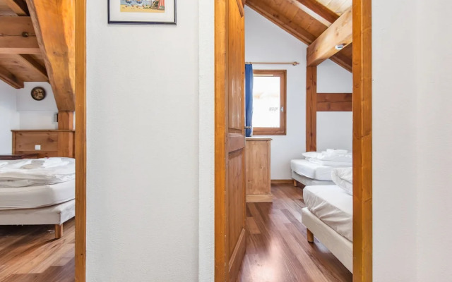 Chalet Oliver by Skinetworks