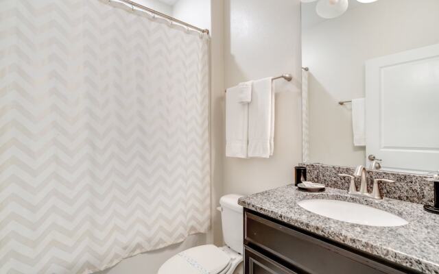 6bed 5Ba Villa Game Room Pool Spa