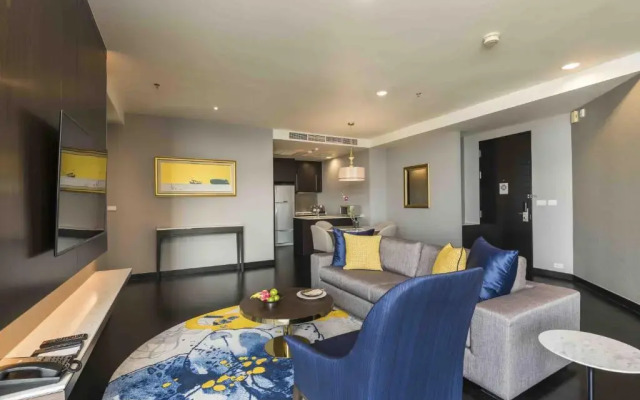 Chatrium Residence Riverside