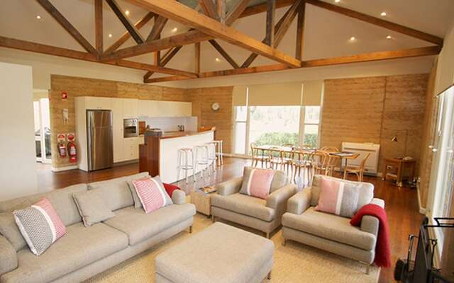 Yalumba Menzies Retreat