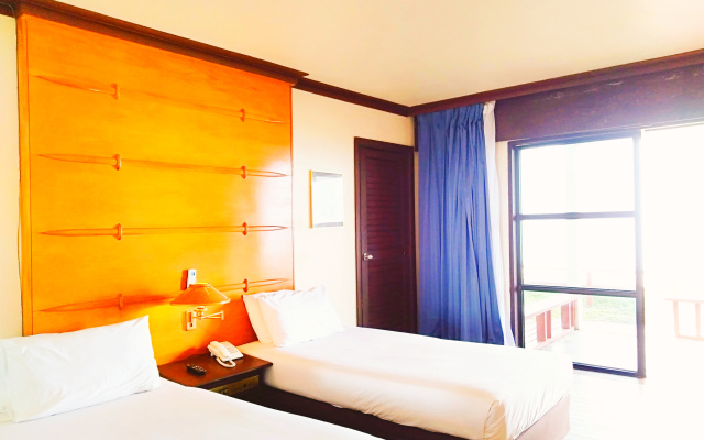 Sutra Beach Resort – Guest Rooms – Setiu