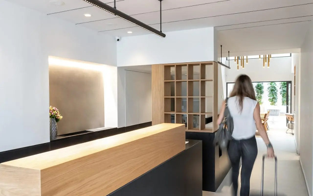 DAYS City Suites