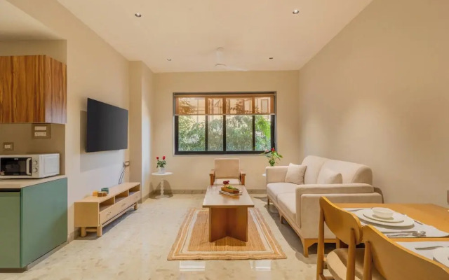 ELIVAAS Kamerios Verano 1 BHK with Pool
