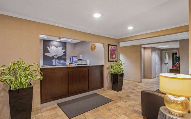 La Quinta Inn & Suites by Wyndham N Little Rock-McCain Mall