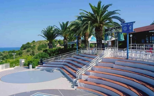 Villaggio Centro Vacanze Mirage