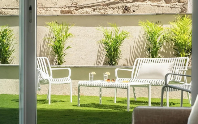 Red Canyon Garden Stay by Sea N' Rent