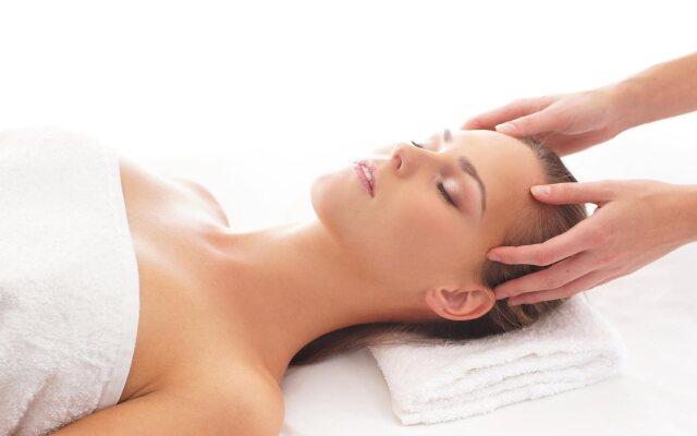 Velmore Hotel & Spa