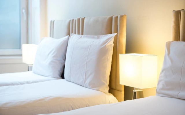 The Fav Flat - Heart of the City Apartment