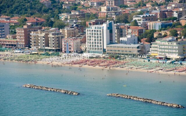 Excelsior Hotel, SPA & Lido - Preferred Hotels & Resorts