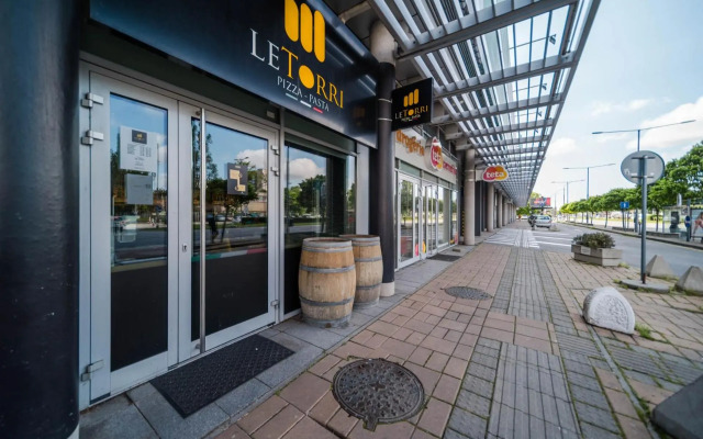 Comfy condo & FREE parking