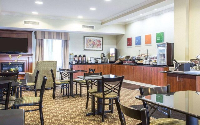 Comfort Inn & Suites Orangeburg