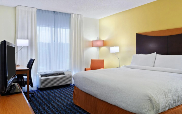 Fairfield Inn by Marriott Arrowood