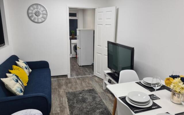 West Street 3-Bed 3-Ensuite Apartment Leicester
