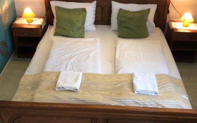 Mosoly Apartman
