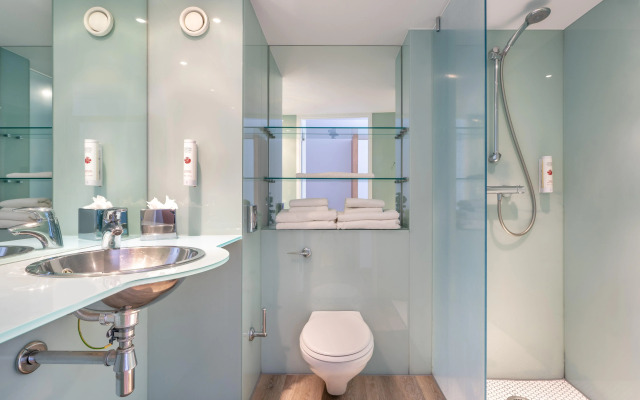 Holiday Inn Bournemouth by IHG