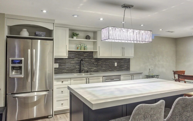 Fully Furnished Private Guest Suite
