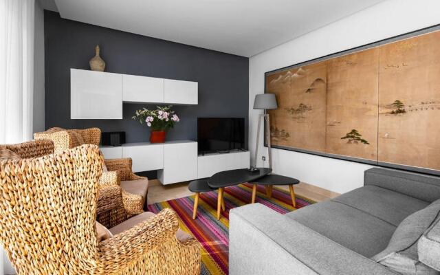 3BR Luxury Frontline Golf Elegant Corner apartment