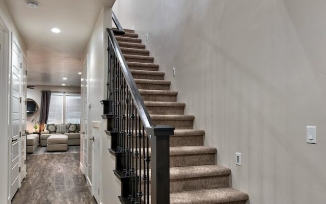 The Penthouse at The Ledges