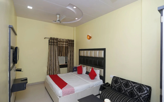 OYO 5655 Hotel Ganges