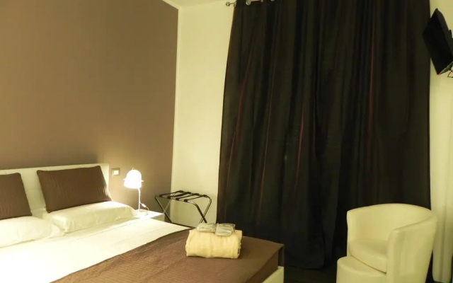 Bed  Breakfast Beauty