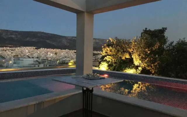 Athens Lycabettus Hill Penthouse, Private Roof Garden & Pool