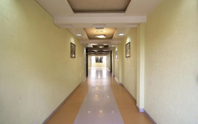Surya Continental Hotel by OYO Rooms