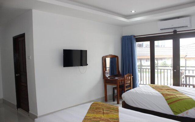 The Grand Riverside Hotel 2 Vangvieng