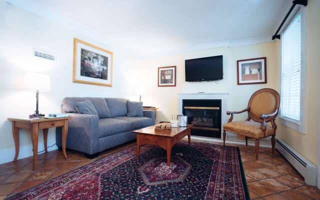 The Reluctant Panther Inn and Restaurant