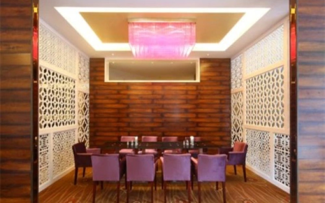 Vanilla Garden Hotel