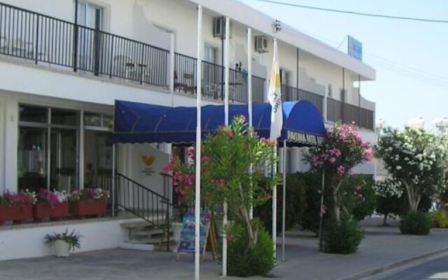 Pavlinia Hotel Apartments