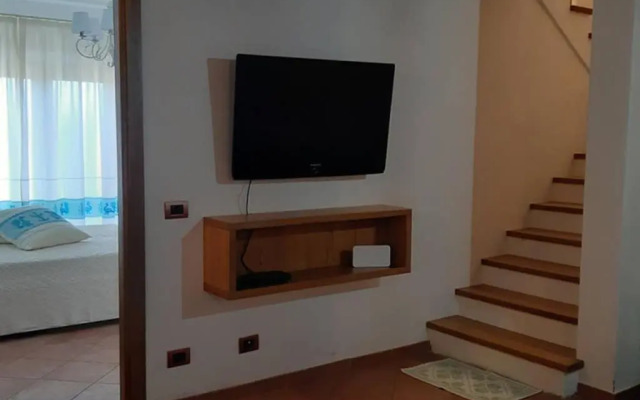 Bella casa con giardino a 10 minuti dal mare