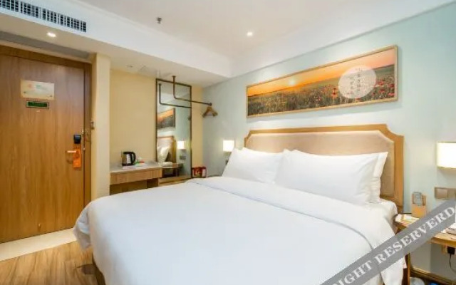 Vienna 3 Best Hotel(Guiyang Huaxi Univercity Castle Branch)