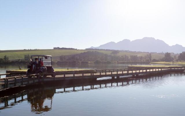 De Zalze Winelands Golf Lodge 6