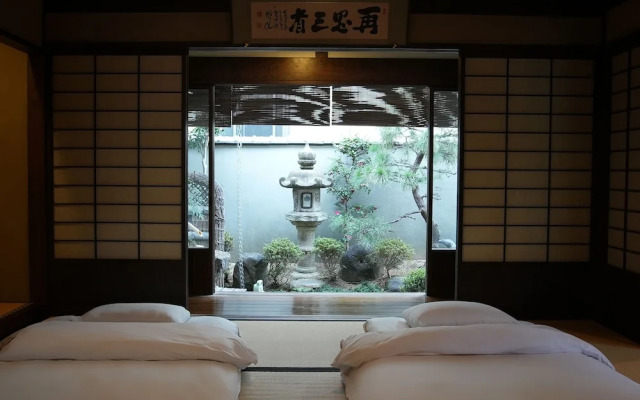 KAMIYASHIKI Private Hotel Self Check-in