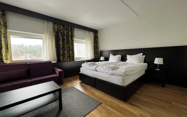 Injoy Premium Solna