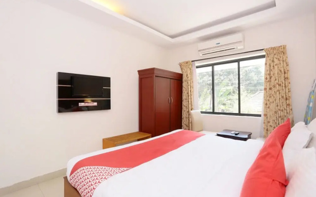 Hotel Dona Castle by OYO Rooms