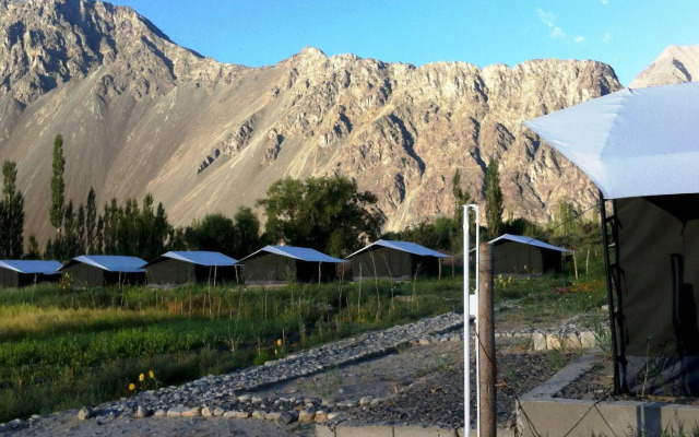 Cold Desert Camp