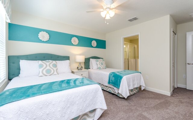 Gorgeous Home W/private Pool & Spa Sleeps 25!