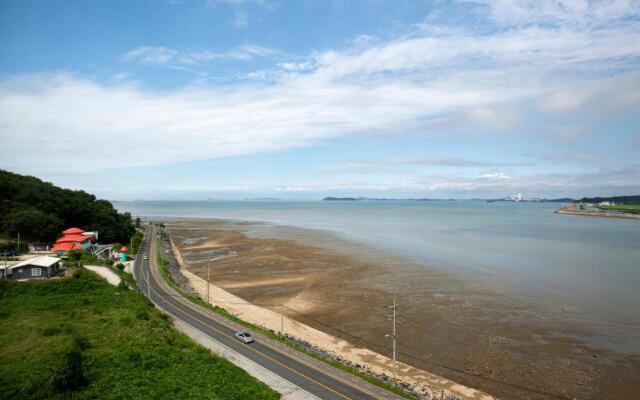 Tomonoya Hotel & Ryokan Daecheon