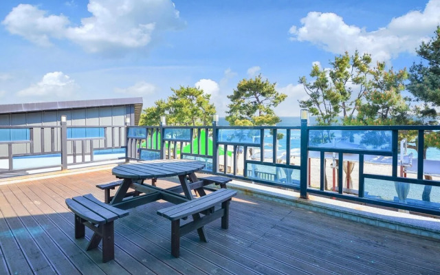 Gyeongju Oceanville Pension