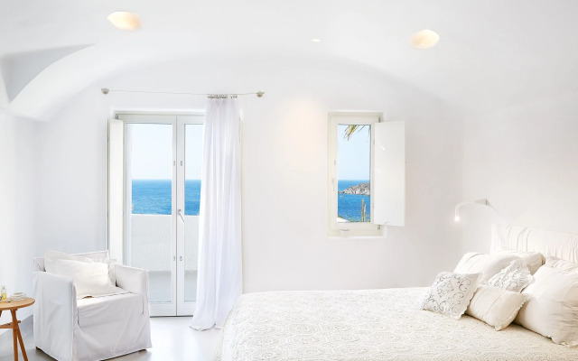 Mykonos Blu, A Grecotel Resort to Live