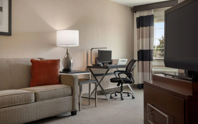 Ramada by Wyndham Del Rio