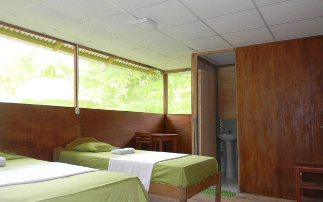 Jacamar Lodge Expeditions