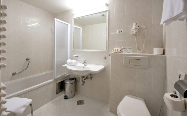 Hotel Kompas