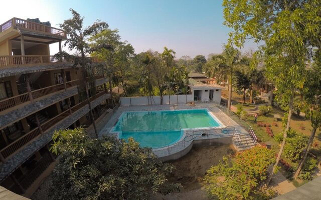 Jungle Safari Lodge