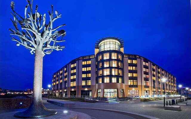 Radisson Blu Waterfront Hotel, Jersey