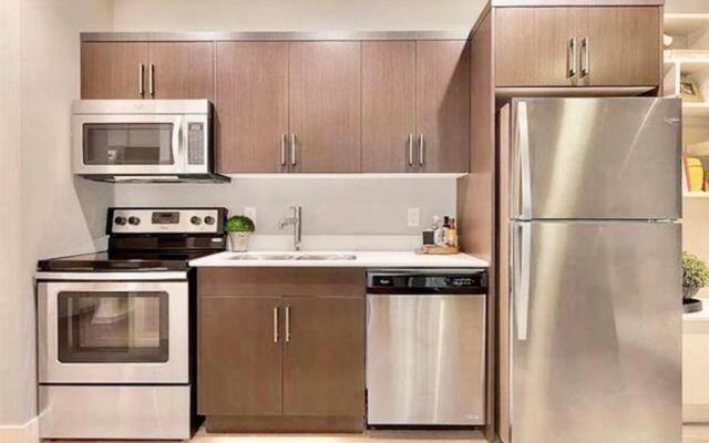 Modern and cozy Courtyard View